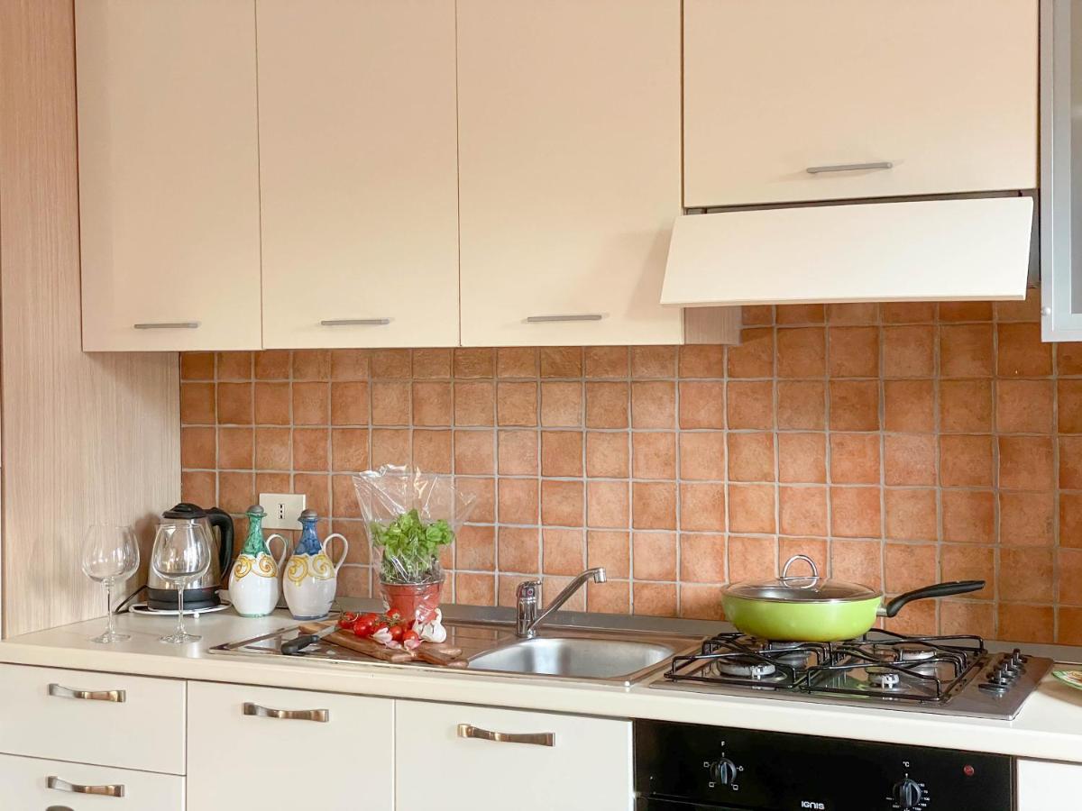 Residence E B&B Villamirella Палинуро Екстериор снимка