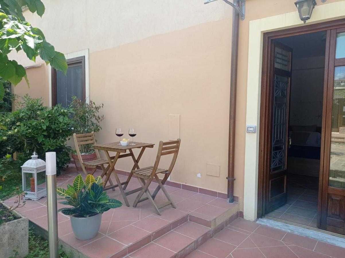 Residence E B&B Villamirella Палинуро Екстериор снимка