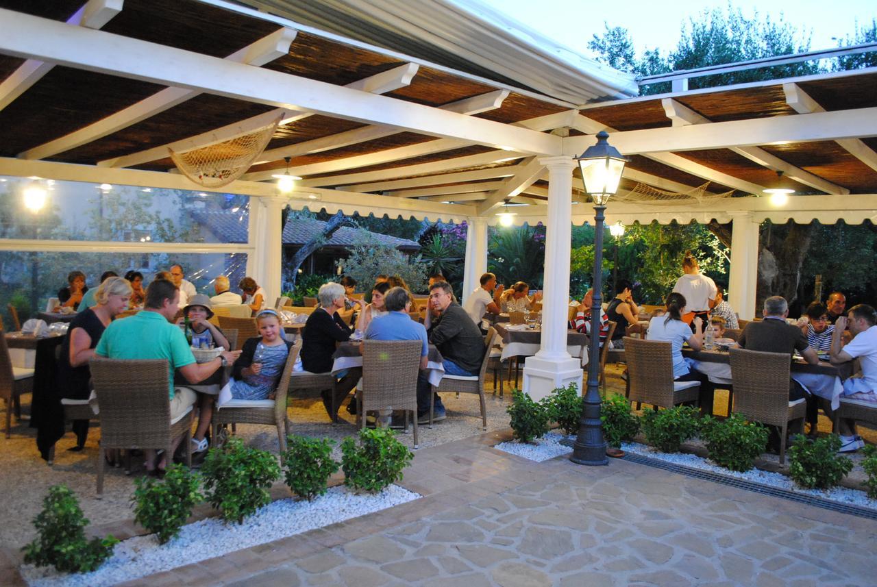 Residence E B&B Villamirella Палинуро Екстериор снимка