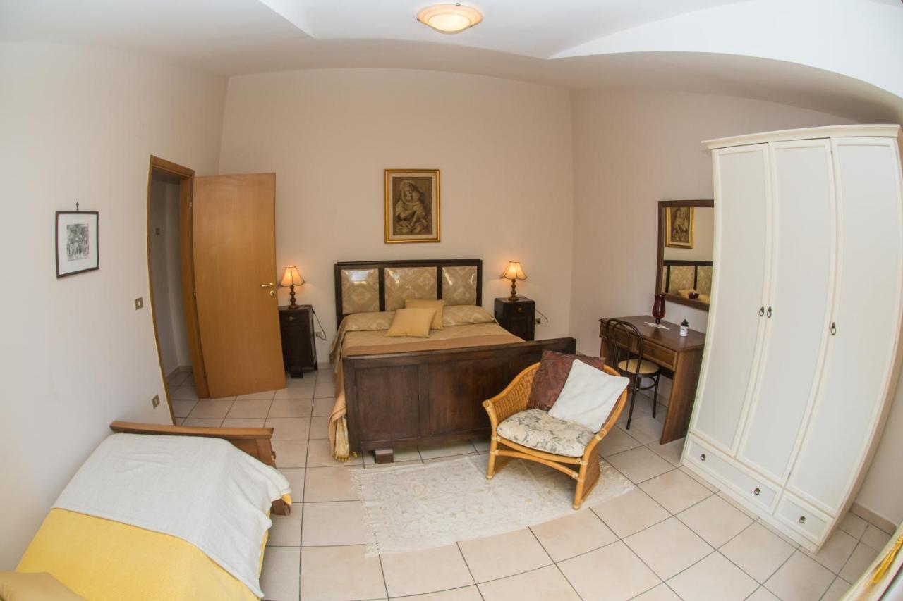 Residence E B&B Villamirella Палинуро Екстериор снимка