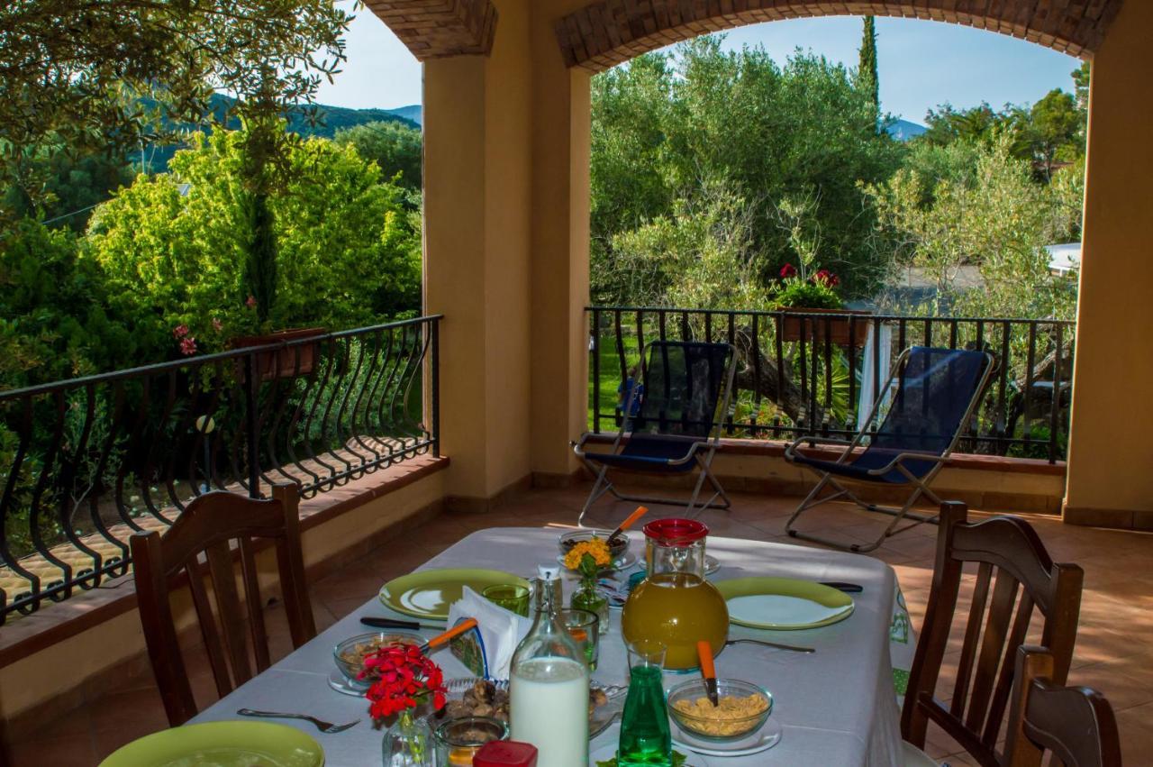 Residence E B&B Villamirella Палинуро Екстериор снимка