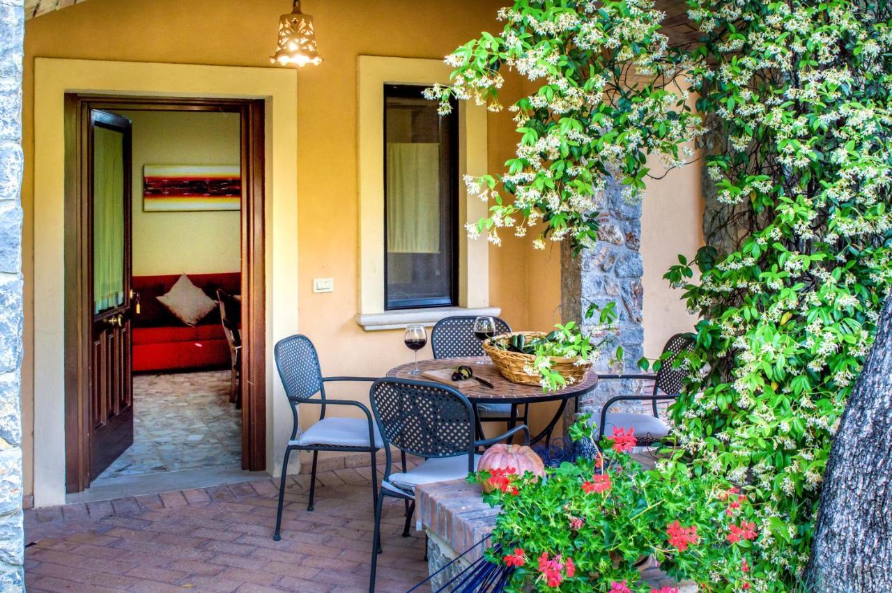 Residence E B&B Villamirella Палинуро Екстериор снимка