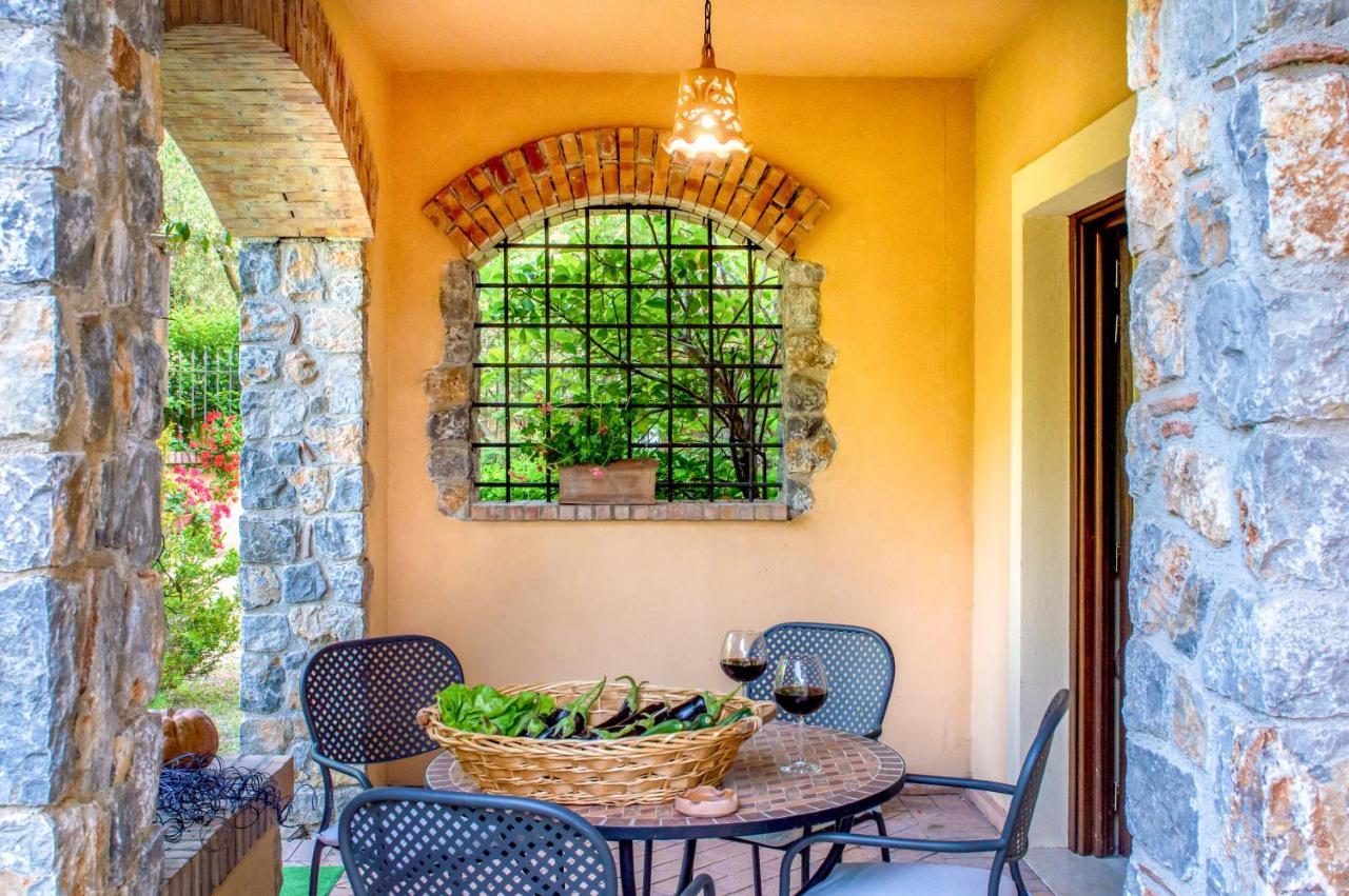Residence E B&B Villamirella Палинуро Екстериор снимка